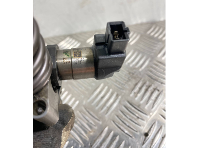 Форсунка 03G130073T    Volkswagen PASSAT B6  BMR 