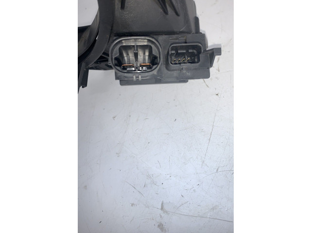 Вентилятор радиатора 9827752980 Peugeot 2008 II