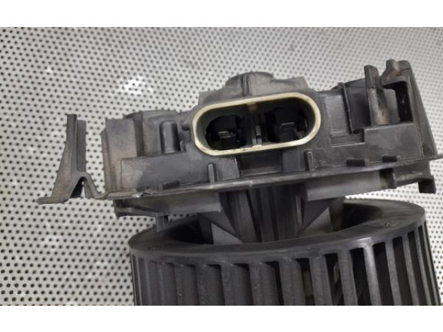 Вентилятор печки       Renault Clio III