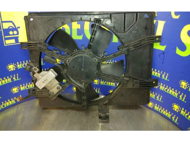 Электрический вентилятор радиаторов    Nissan Tiida C11