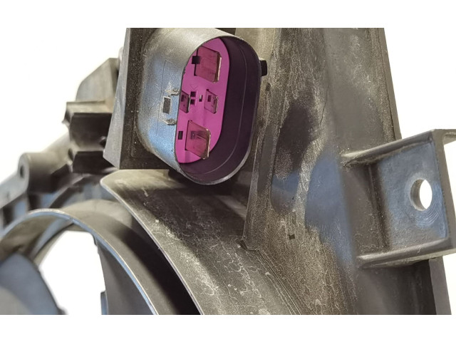 Вентилятор радиатора 1K0121207T Volkswagen Jetta IV