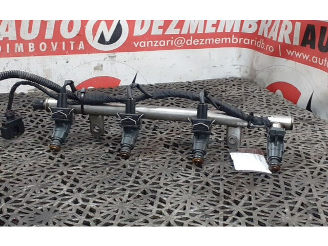 Топливная рампа A1660700495 Mercedes-Benz A W168