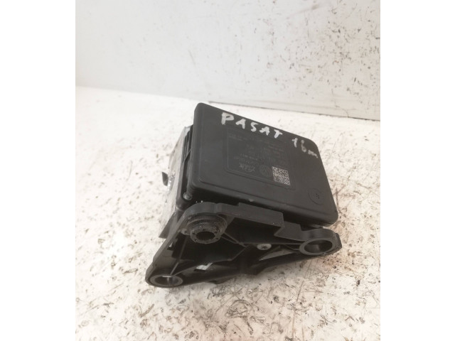 Блок АБС 5Q0614517CG, 5Q0614517CG   Volkswagen  PASSAT B8  2015 - 2023 года
