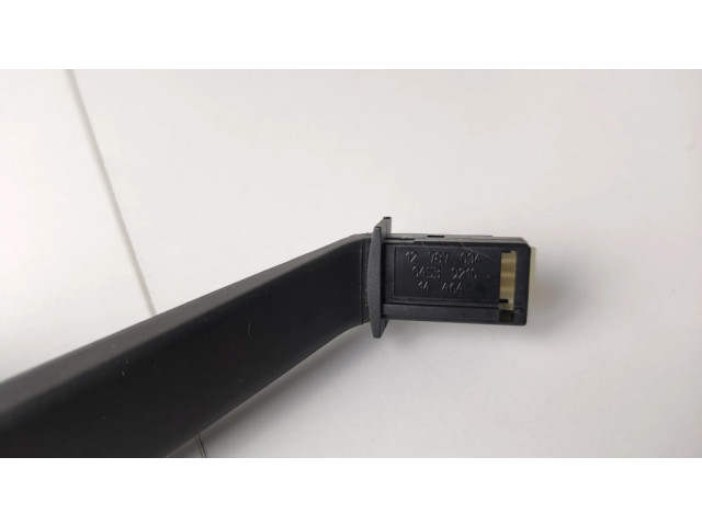 Ручка стеклоочистителей