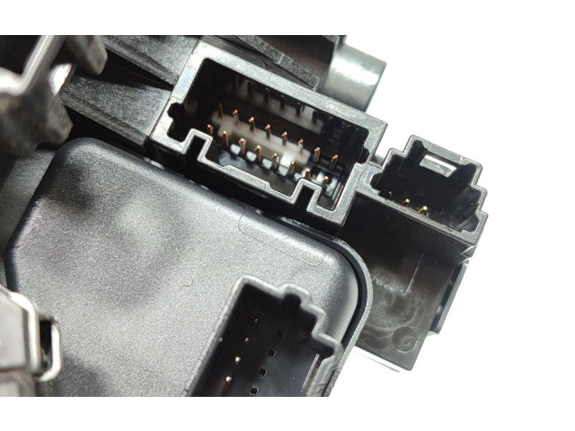 Полоса надувных подушек (кольцо srs) Renault Clio V  2019 -  года 255678675R--A, 255540638R--D      