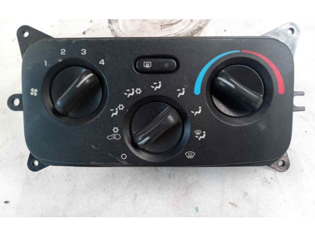 Блок управления климат-контролем P55037533AC   Jeep Cherokee III KJ