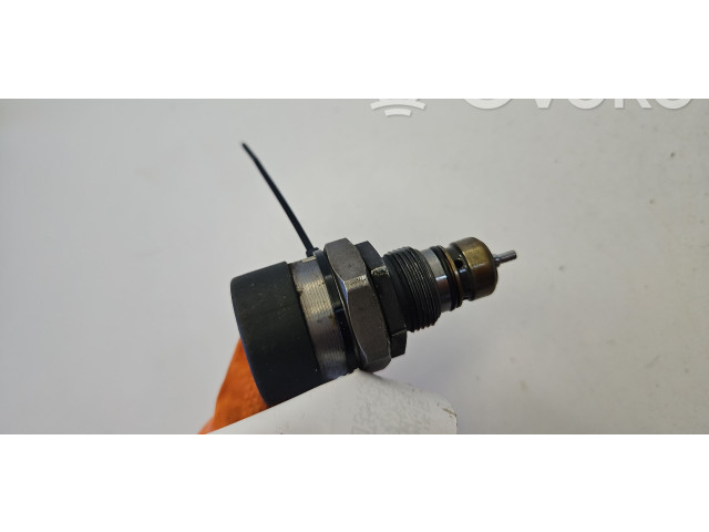 Топливная рампа 0281002481, 30204785   BMW 3 E90 E91   для двигателя M47