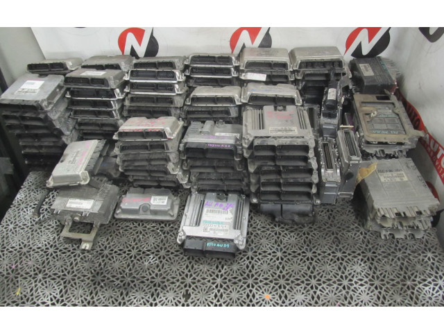 Řídící jednotka 8A0907311H Volkswagen Vento 1991