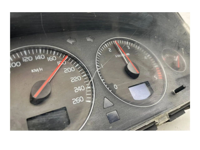 Панель приборов 30746102, 69594700T   Volvo V70       