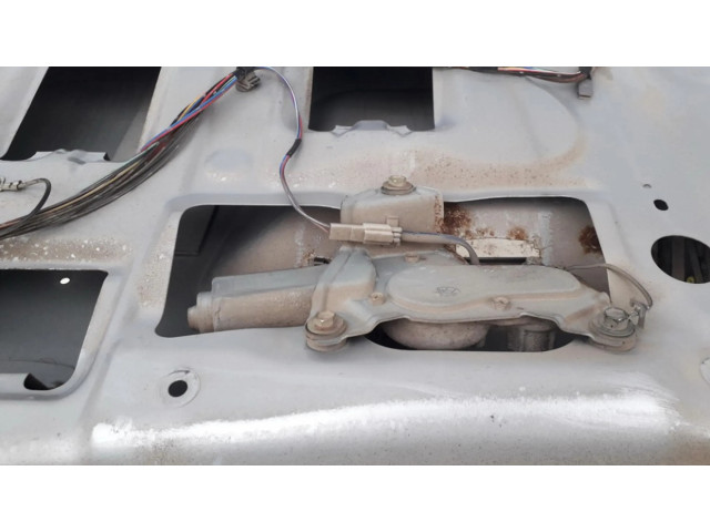 Моторчик заднего дворника Mazda MPV