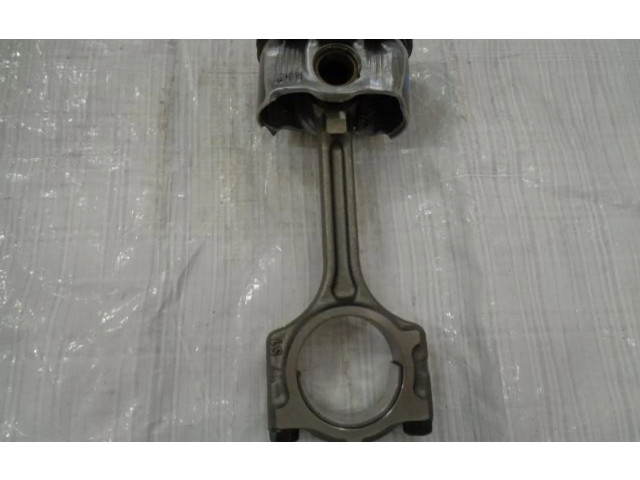 Поршень с шатуном Renault Clio V
