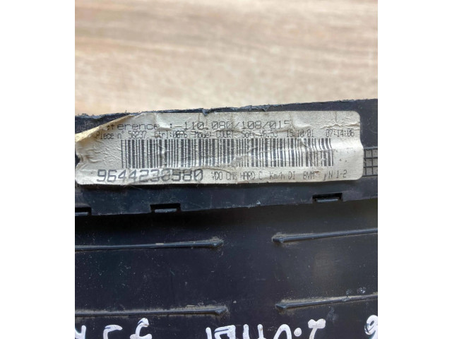 Přístrojová deska Peugeot 406 1996 9644230980, 110080108