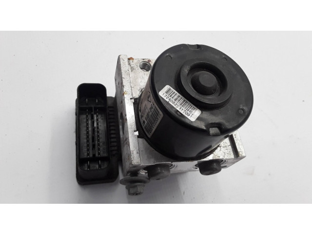 Блок АБС 8201040536 Renault Twingo II 2007-2014 года