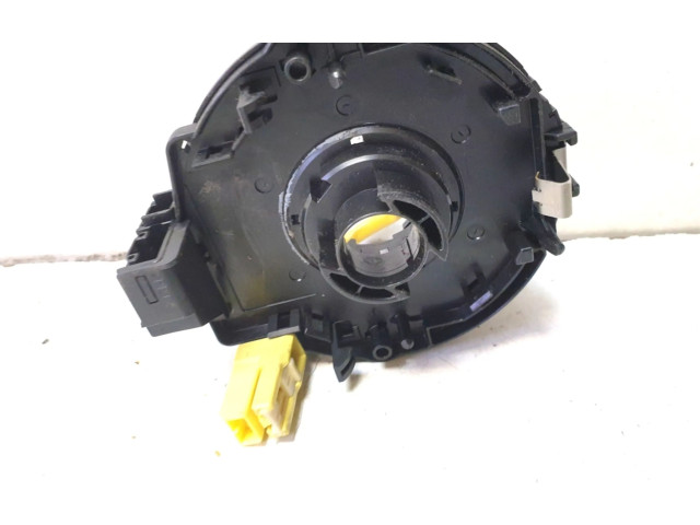 Подрулевой шлейф SRS    Toyota Corolla Verso E121