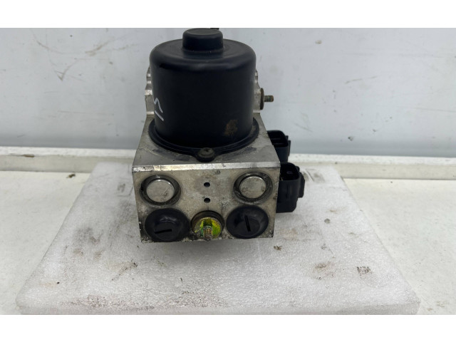 Блок АБС 44540-53010 Lexus IS 200-300 1999 - 2005 года