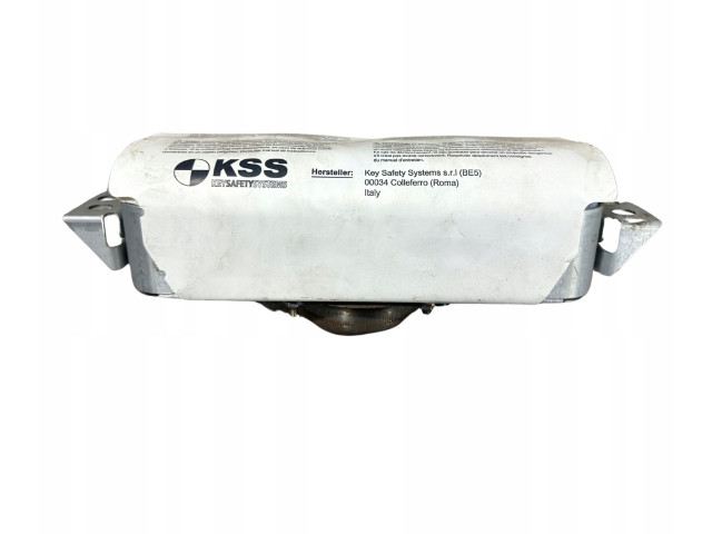 Подушка безопасности водителя Audi Q5 SQ5