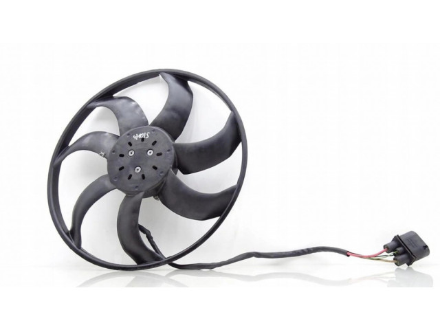 Вентилятор радиатора     5Q0121203AA    Seat Leon (5F) 