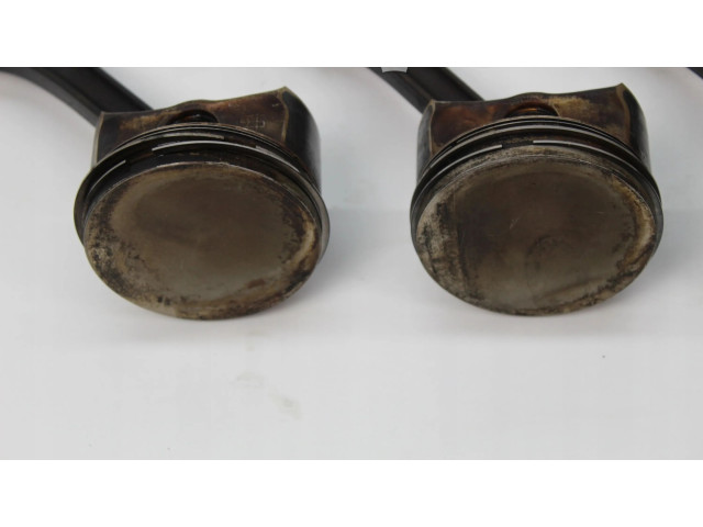 Píst Mercedes-Benz A W169