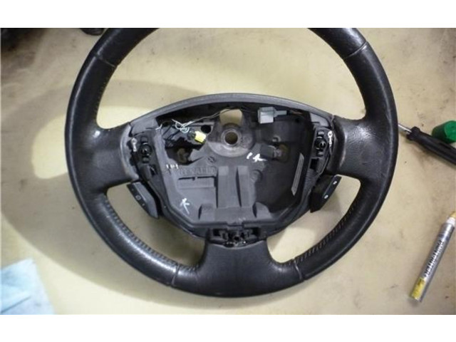 Руль Renault Clio II 2001 - 2005 года 8200057666