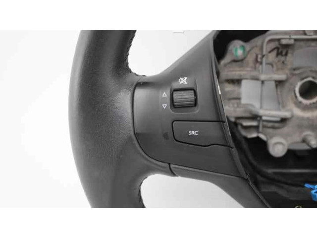 Руль Peugeot 2008 I  2013 - 2019 года 96739515ZD      