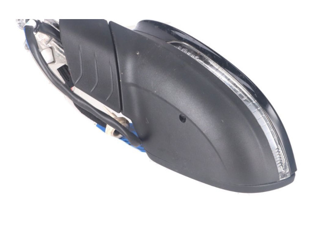 Зеркало электрическое Volkswagen Golf VIII 2019 - года