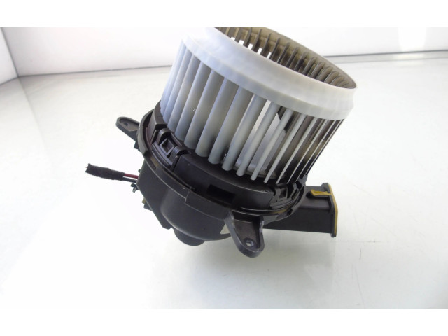 Вентилятор печки 5R2430100 Fiat 500L