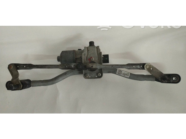 Моторчик дворников 50509396, 0390243019 Alfa Romeo Giulietta