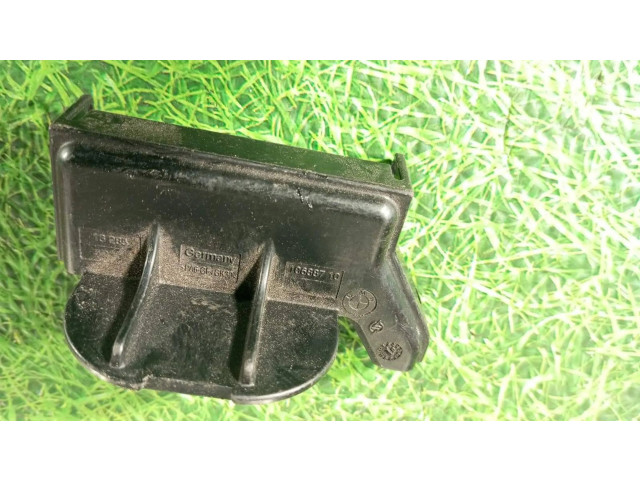 Pojistková skříňka 106887 BMW M5 2007