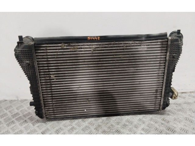 Интеркулер  1K0145803BM   Audi A3 S3 8P 