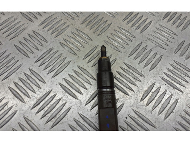 Комплект форсунок 074130201Q    Volvo S80   