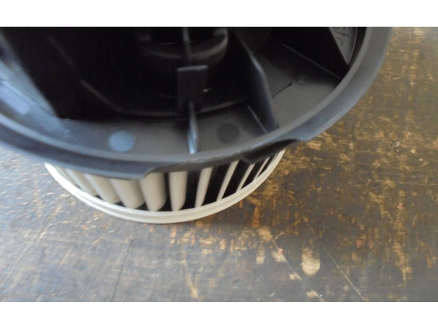 Вентилятор печки    1S1819015D, 0130115563   Skoda Citigo