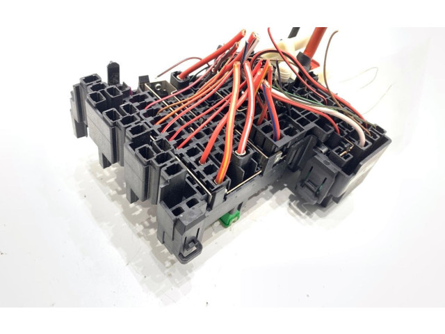 Ящик предохранителей (комплект) 5Q0937615C Volkswagen Golf VII