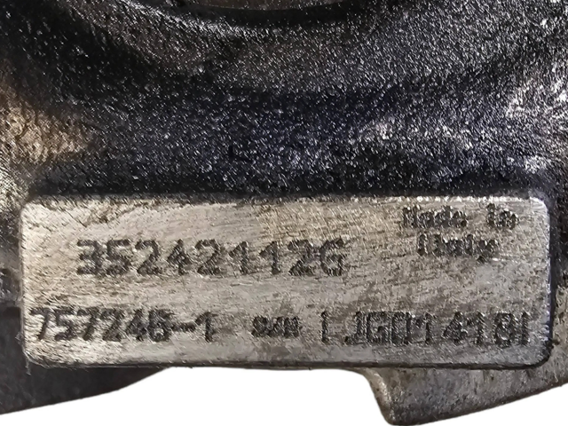  Турбина Jeep Cherokee 2.8 35242112G         