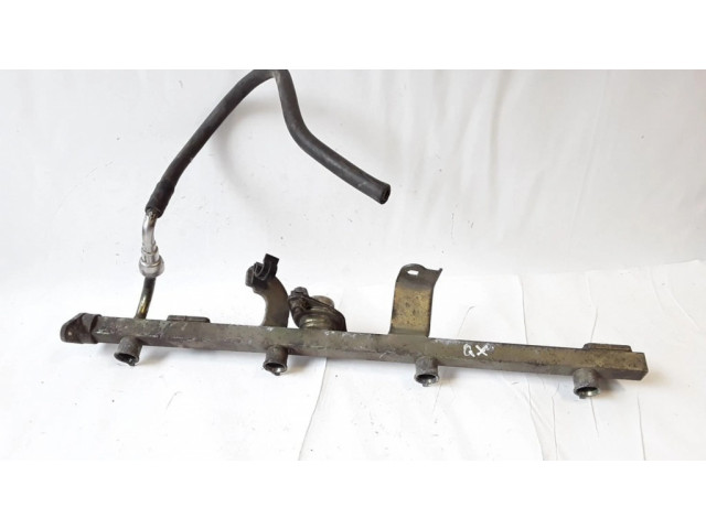 Топливная рампа Infiniti QX56 5.6