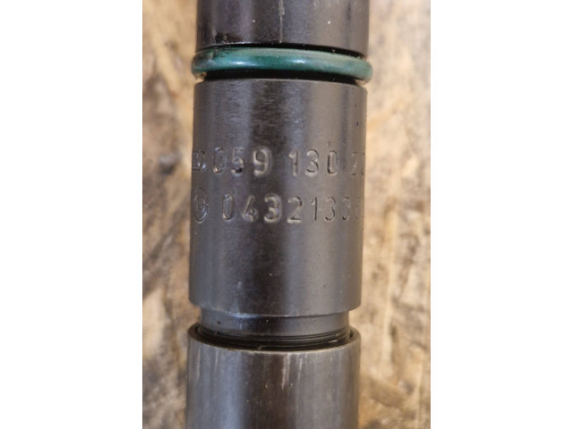 Форсунка 059130201E, 0432133836 Audi A6 S6 C5 4B AFB
