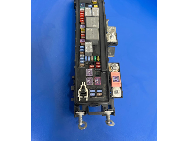 Блок предохранителей 1034405-00-E, 0514617817332   Tesla Model X    