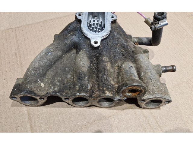 Всасывающий коллектор 027129713    Volkswagen Golf II