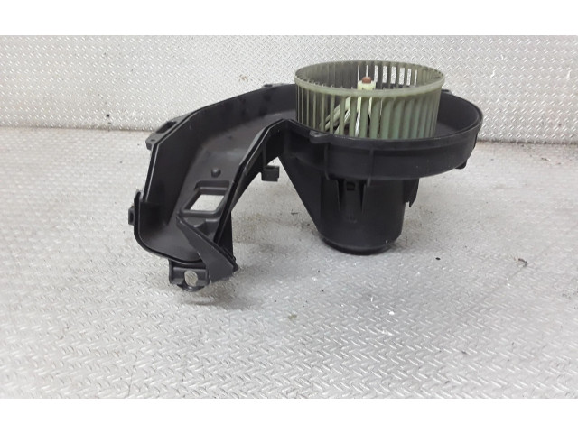 Вентилятор печки       Opel Meriva A