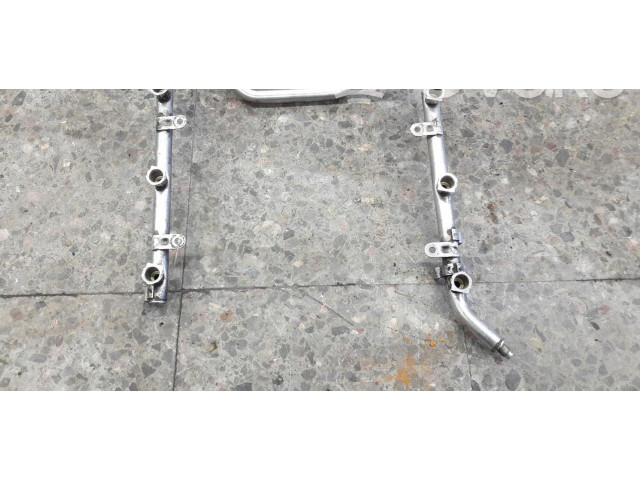 Vstřikovací lišta a1120700095 Mercedes-Benz E W210