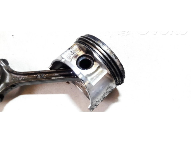 Поршень с шатуном poe24, p45 Honda Accord для бензинового двигателя 1.8