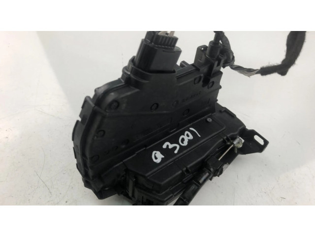 Задний замок