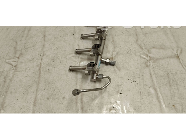 Vstřikovací lišta 31303496, 31336652 Volvo XC90