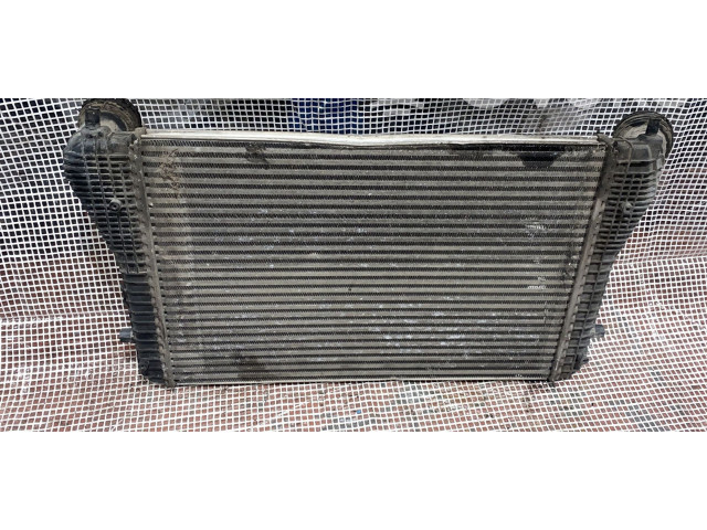 Интеркулер Volkswagen Golf Plus