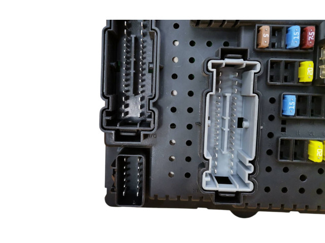 Блок предохранителей 30728512, 06W324   Volvo XC90    