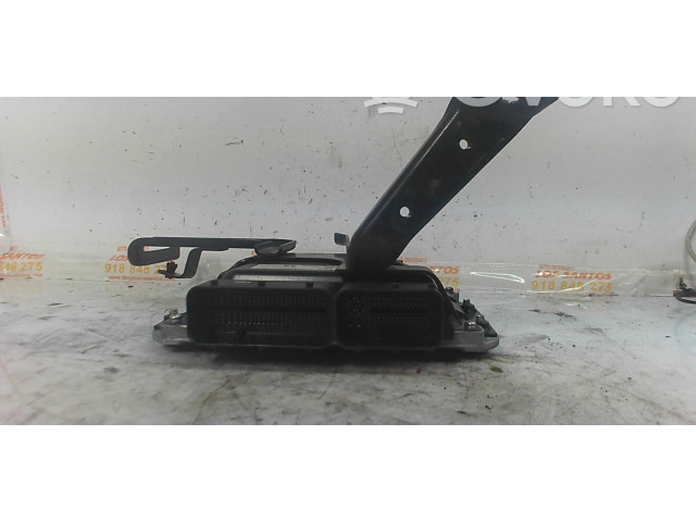 Блок управления двигателем Блок управления 22611AP841   Subaru Legacy