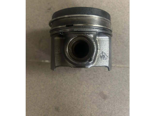 Píst 0851E, 18R10851E Citroen Jumper