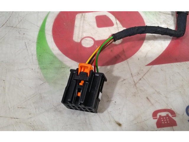 Зеркало электрическое        Opel Combo D  2011 - 2017 года   