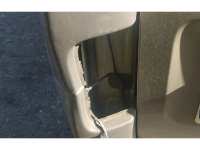 Ручка стеклоочистителей 7701048910   Renault Trafic II (X83)