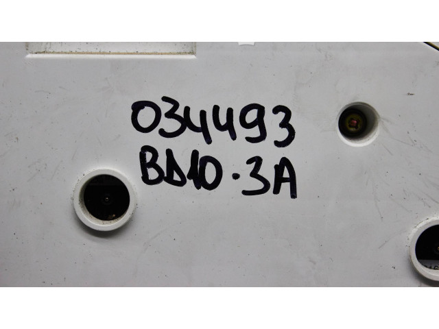 Панель приборов 8673262, 1336608   Volvo V70       