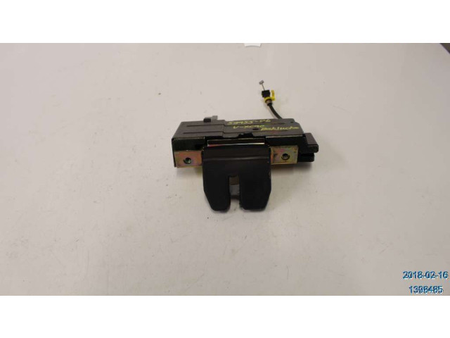 Zámek zadních dveří 31253053 Volvo XC90 2006